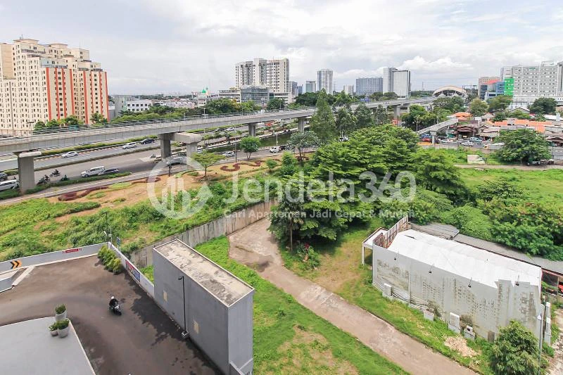 Balcony Signature Park Grande 2BR Fully Furnished