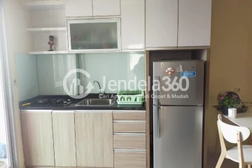 Kitchen 1BR Apartment with City View at Oak Tower Apartment