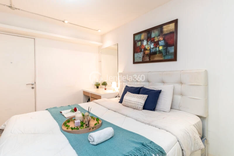 Bedroom Bassura City Apartment Studio View City