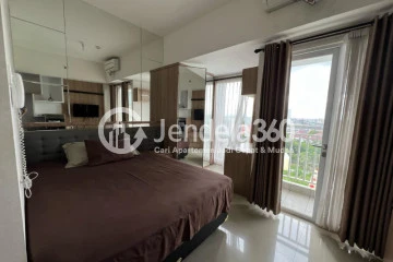Bedroom Low Floor Studio Apartment with City View at Taman Melati Sinduadi Apartment
