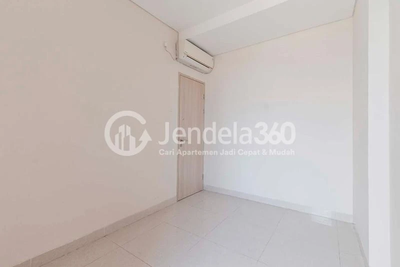 Bedroom 1 Elpis Residence Apartment 2BR Semi Furnished