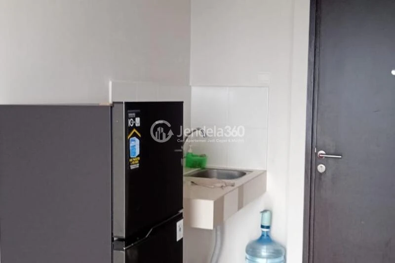 Kitchen Studio Cinere Terrace Suites Apartment at Low Floor