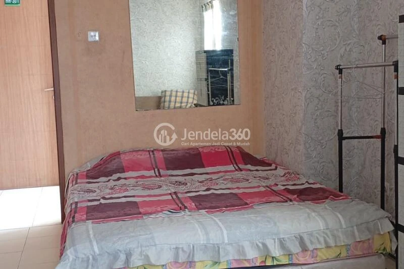 Bedroom Spotless Studio Apartment Low Floor with  View at Margonda Residence 2