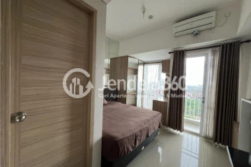 Bedroom Low Floor Studio Apartment with City View at Taman Melati Sinduadi Apartment