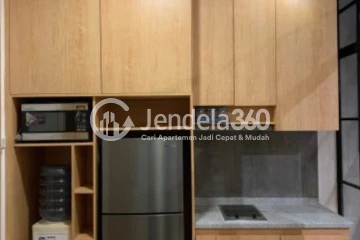 Kitchen High Floor Studio Apartment with City View at City Lofts Apartment