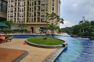 Other Fancy Studio Apartment High Floor with  View at Transpark Cibubur Apartment