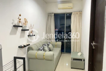 Living Room Cozy 1BR Apartment Middle Floor with City View at GP Plaza Apartment