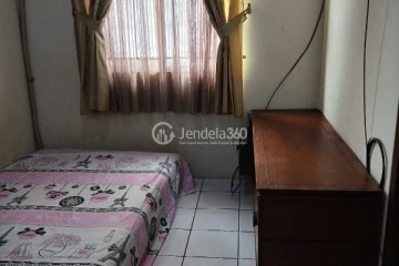 Living Room 2BR Apartment with City View at East Park Apartment