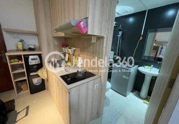 Other Fancy 1BR Apartment at Permata Eksekutif Apartment Middle Floor