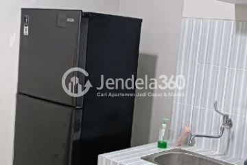 Kitchen 2BR LA Hub City Apartment at Middle Floor