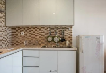 Kitchen 1BR Royale SpringHill Residence Apartment at Tower Bulgari