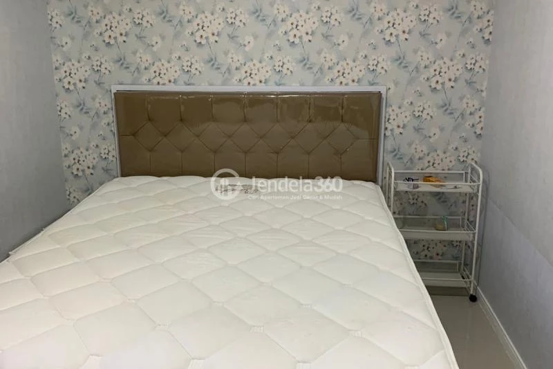 Bedroom 1 Restful 2BR Apartment Middle Floor with City View at Paddington Heights Apartment