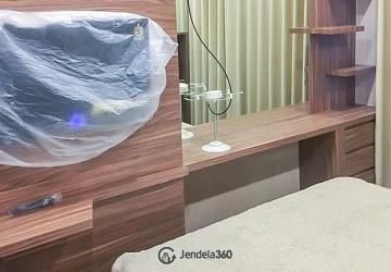 Bedroom Good Deal Studio Apartment Low Floor with Gedung View at Grand Asia Afrika Residence