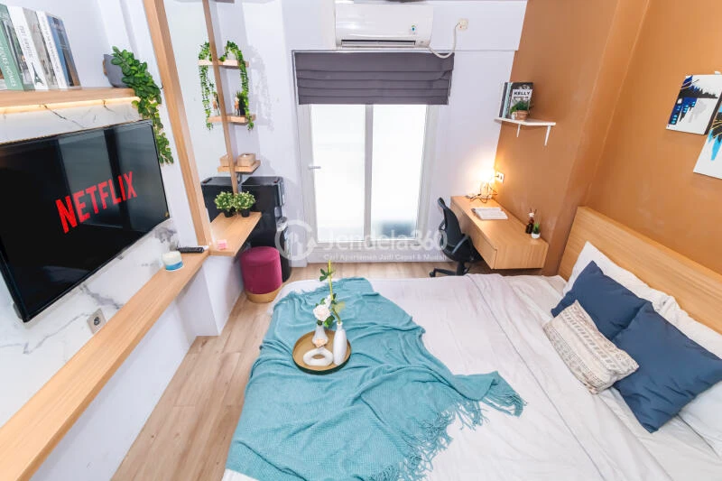 Bedroom Studio Apartment with  View at Sunter Park View Apartment