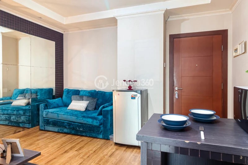 Living Room 1BR Thamrin Residence Apartment at Tower Alamanda