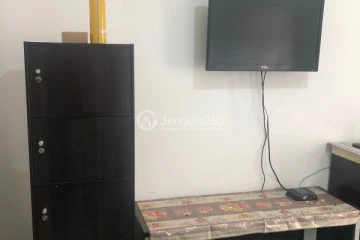 Bedroom Excellent Studio Apartment at Easton Park Residence Jatinangor Middle Floor
