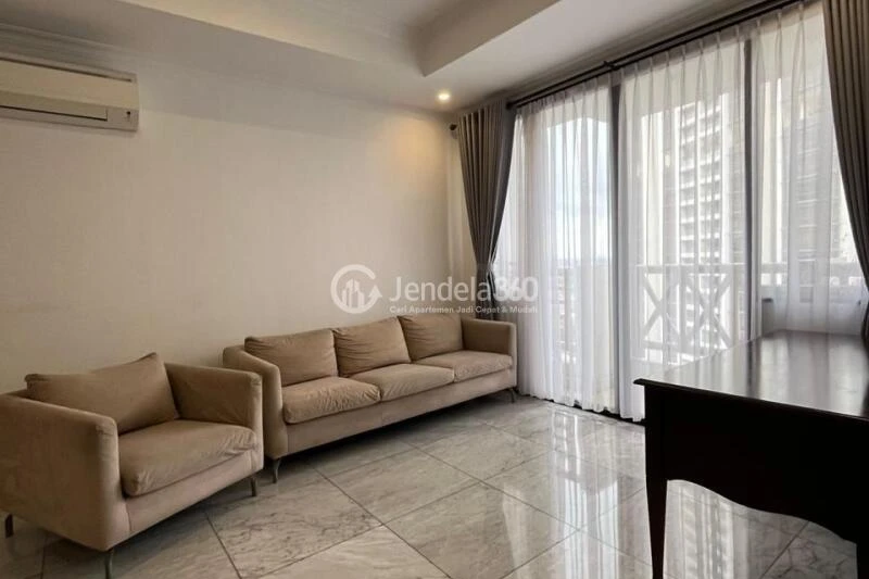 Living Room Flawless 3BR Apartment Middle Floor with City View at Simprug Indah Apartment