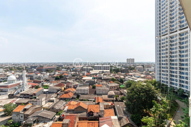 Balcony Affordable Studio Apartment at Puri Mansion Tower Amethyst