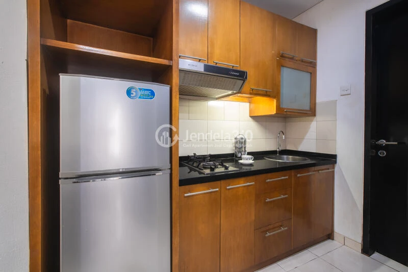 Kitchen Gardenia Boulevard Apartment 2BR Fully Furnished