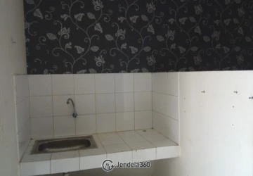 Kitchen Good Deal Studio Apartment at Casablanca East Residence Tower BD