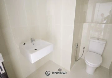 Bathroom High Floor Studio Apartment with central park view View at Neo Soho Residence