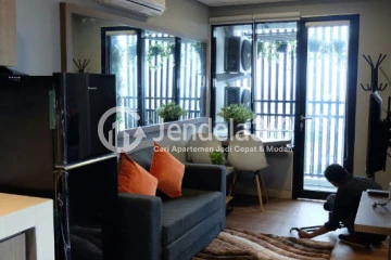 Living Room Middle Floor 2BR Apartment with City View at Kebayoran Icon Apartment