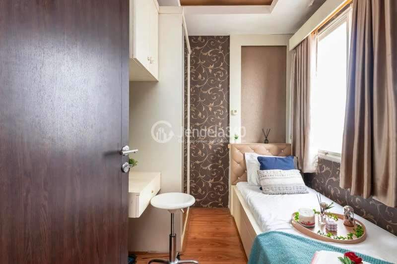 Bedroom 2 2BR Aspen Residence Apartment at Low Floor