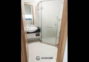 Bathroom Fancy 1BR Apartment at The Mansion Kemayoran Bougenville Tower Fontana