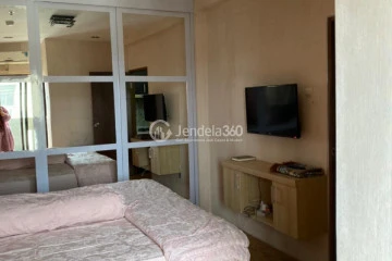 Bedroom 1 3BR Apartment with cITY View at Gateway Apartment