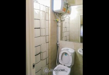 Bathroom Well Located Studio Apartment at Grand Asia Afrika Residence Low Floor