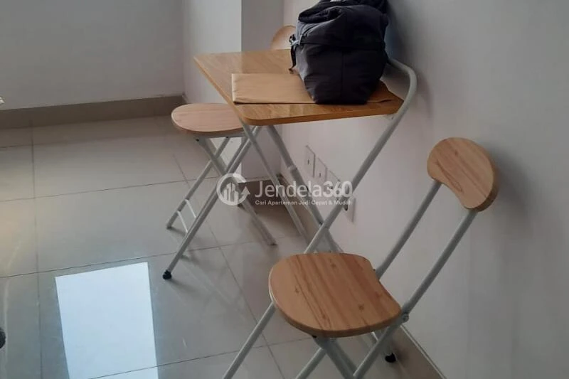 Bedroom Studio Pesona Depok Square Apartment at Middle Floor