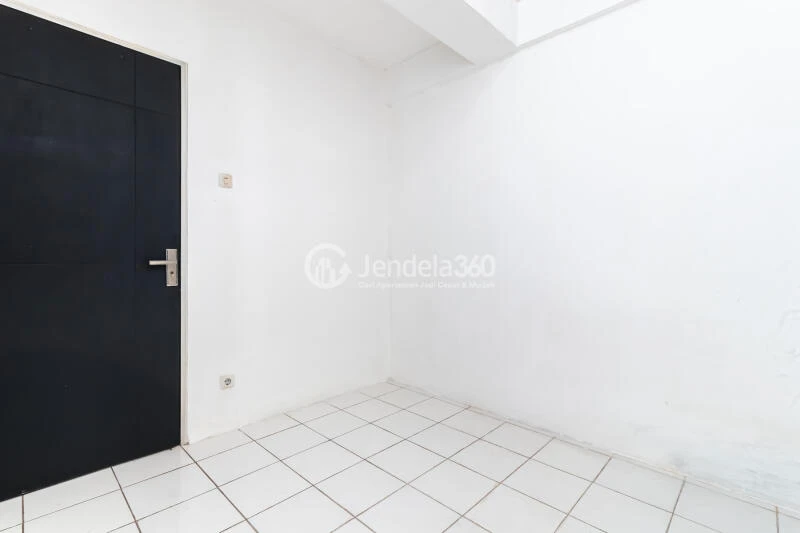 Bedroom 1 Pancoran Riverside Apartment 2BR Non Furnished