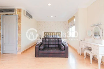 Bedroom 1 Middle Floor 2BR Apartment with Utara View at MOI Frenchwalk