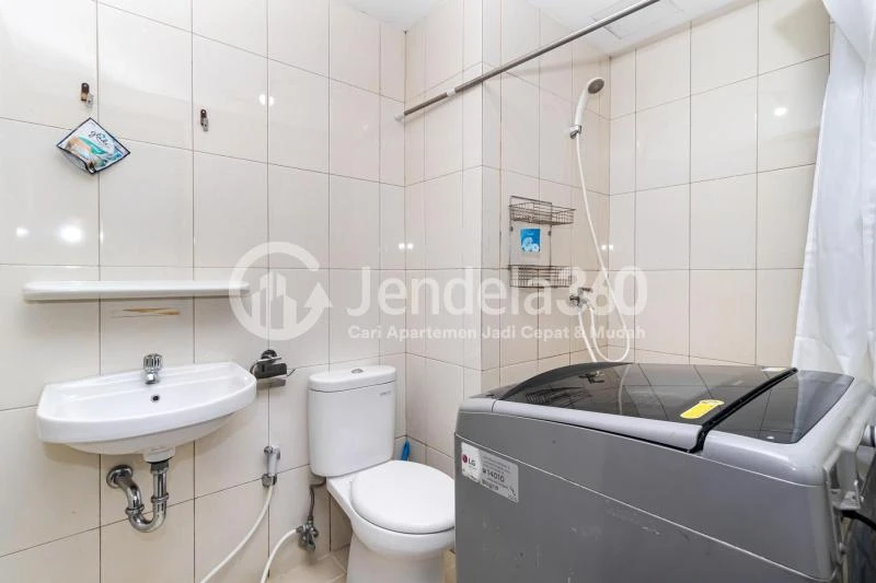 Bathroom Compact 3BR Apartment at Callia Apartment Tower Callia