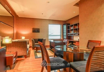 Dining Room 3BR Apartment with City View (Utara) View at Pakubuwono Residence