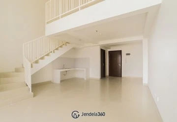 Living Room High Floor Studio Apartment with Taman Tribeca View at Neo Soho Residence