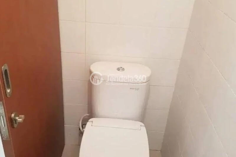 Bathroom Studio eco home apartemen citra raya Apartment at Low Floor
