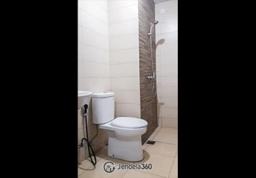 Bathroom Fancy 2BR Apartment Low Floor with Mall View at Sky Terrace Apartment