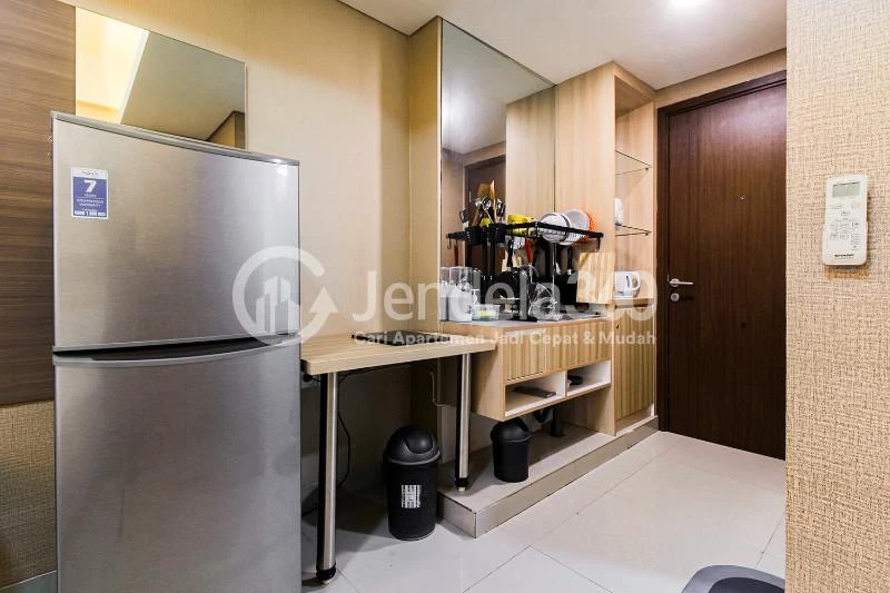 Kitchen Studio Parkland Avenue Apartment at Low Floor