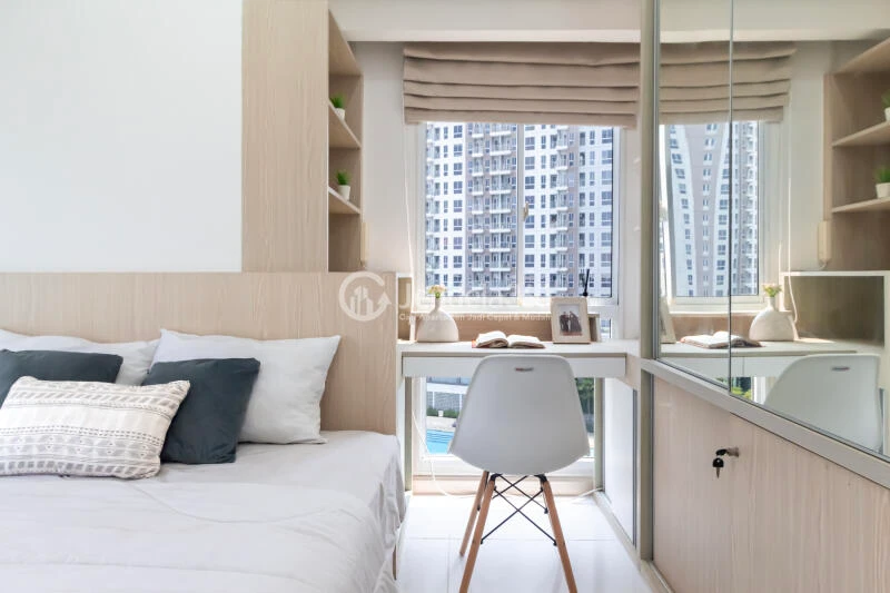 Bedroom 2 Low Floor 2BR Apartment with  View at Tokyo Riverside Apartment