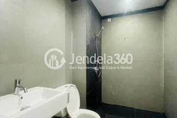 Bathroom 2BR Paddington Heights Apartment at Tower A