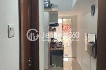 Bedroom Studio Apartment with City View at Vittoria Residence
