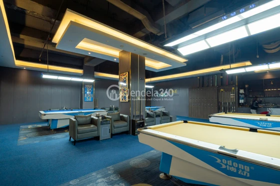 Billiard Room - Pacific Garden Apartment