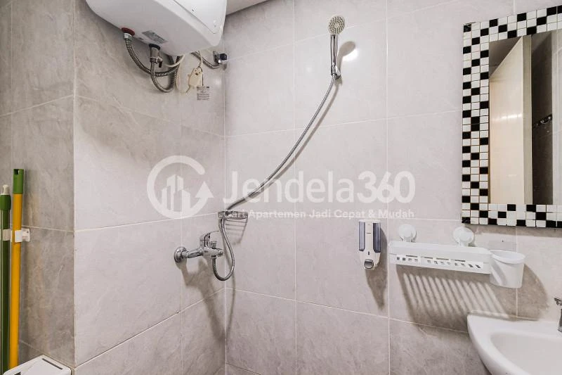 Bathroom Studio Parkland Avenue Apartment at Low Floor