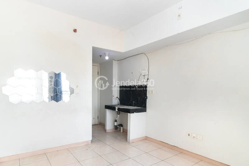 Bedroom Affordable Studio Apartment at The Springlake Summarecon Low Floor