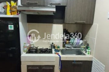 Kitchen 1BR Sunter Park View Apartment at High Floor