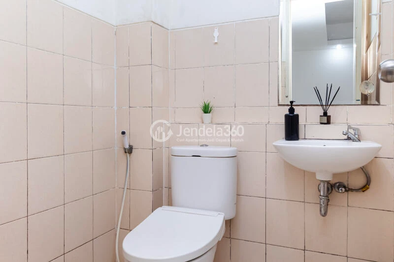 Bathroom Pakubuwono Terrace 2BR Fully Furnished