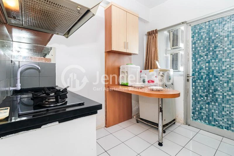 Kitchen Decorative 2BR Apartment at Menteng Square Apartment Low Floor