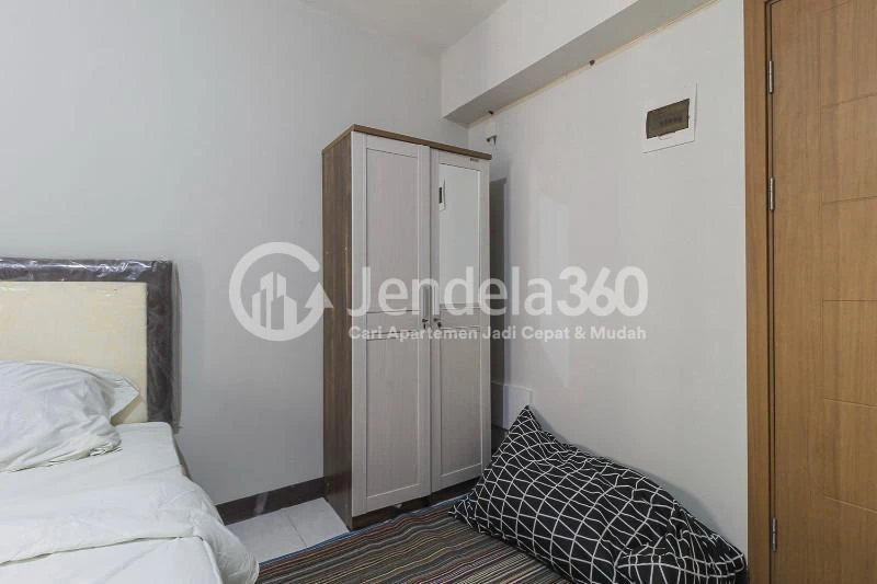 Bedroom Studio Apartment with Swimming Pool View at Cinere Resort Apartment