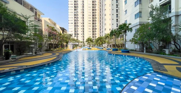 Swimming Pool - Maple Park Apartment